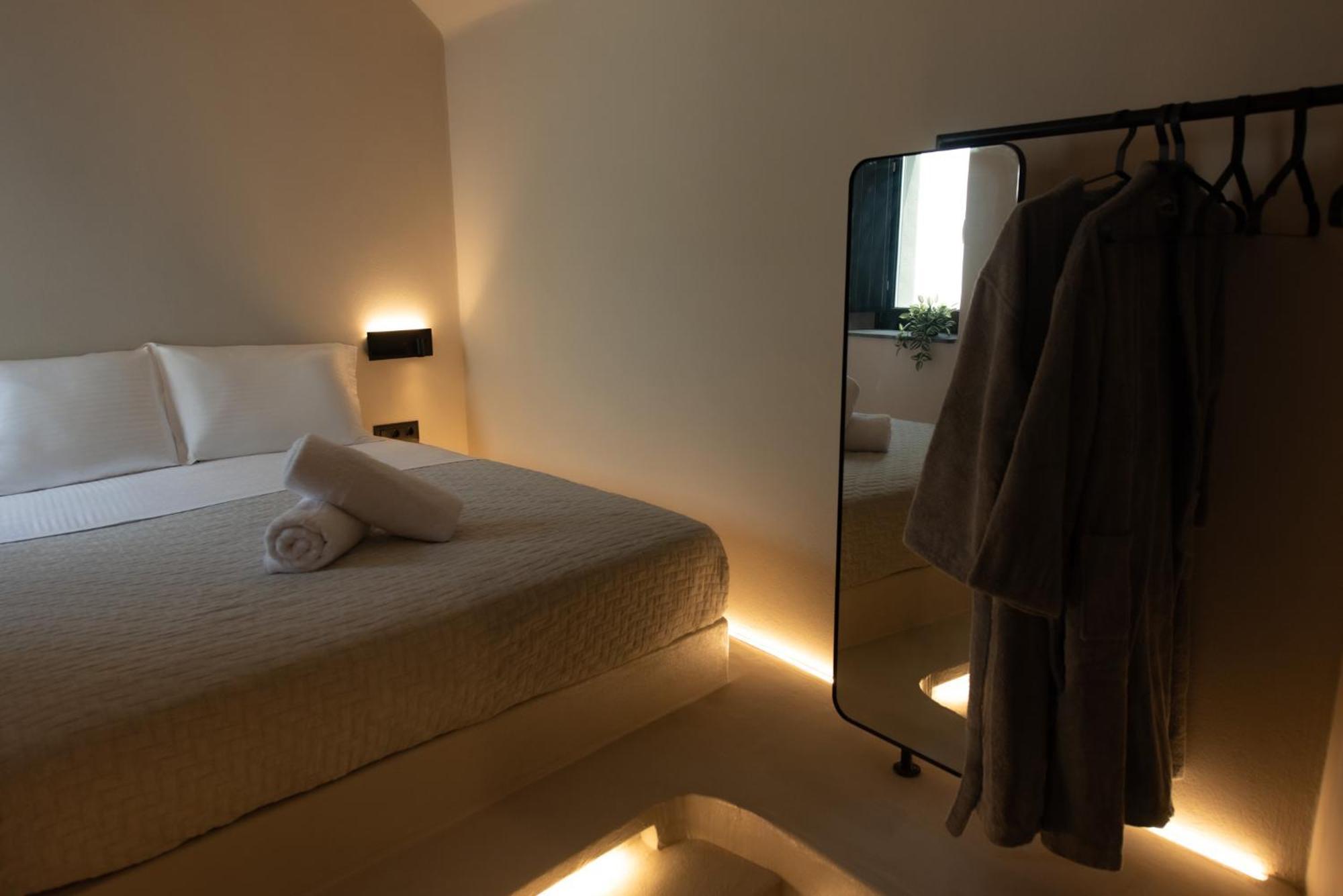 Noir Cave Villa With Private Jacuzzi And Sunset Terrace Πύργος Εξωτερικό φωτογραφία