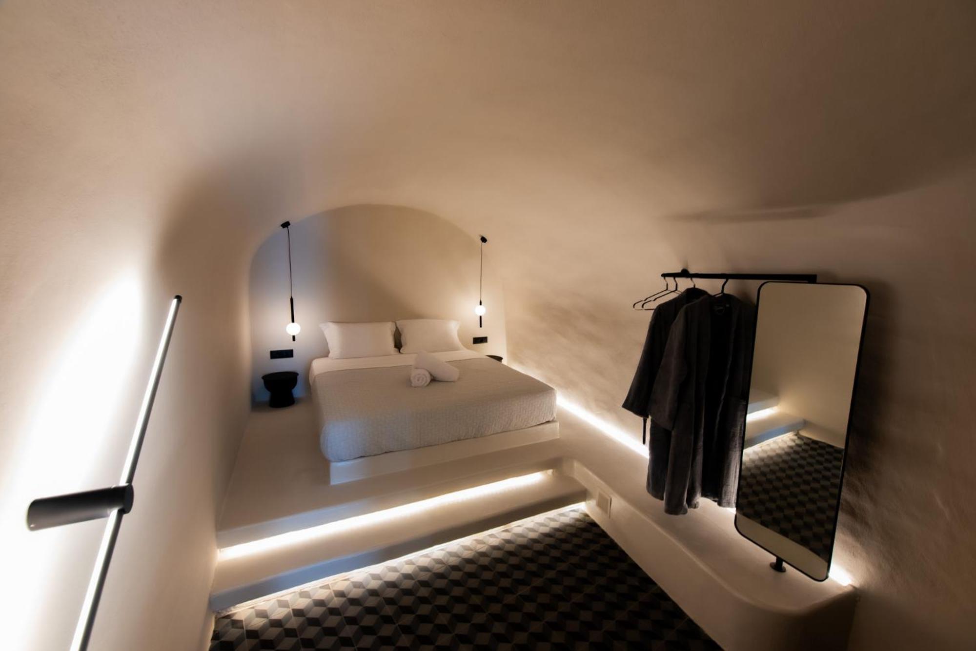 Noir Cave Villa With Private Jacuzzi And Sunset Terrace Πύργος Εξωτερικό φωτογραφία