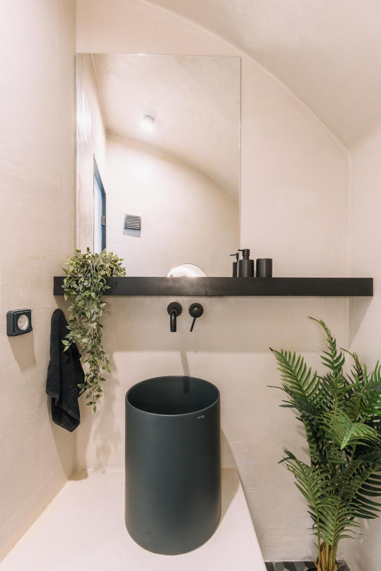 Noir Cave Villa With Private Jacuzzi And Sunset Terrace Πύργος Εξωτερικό φωτογραφία