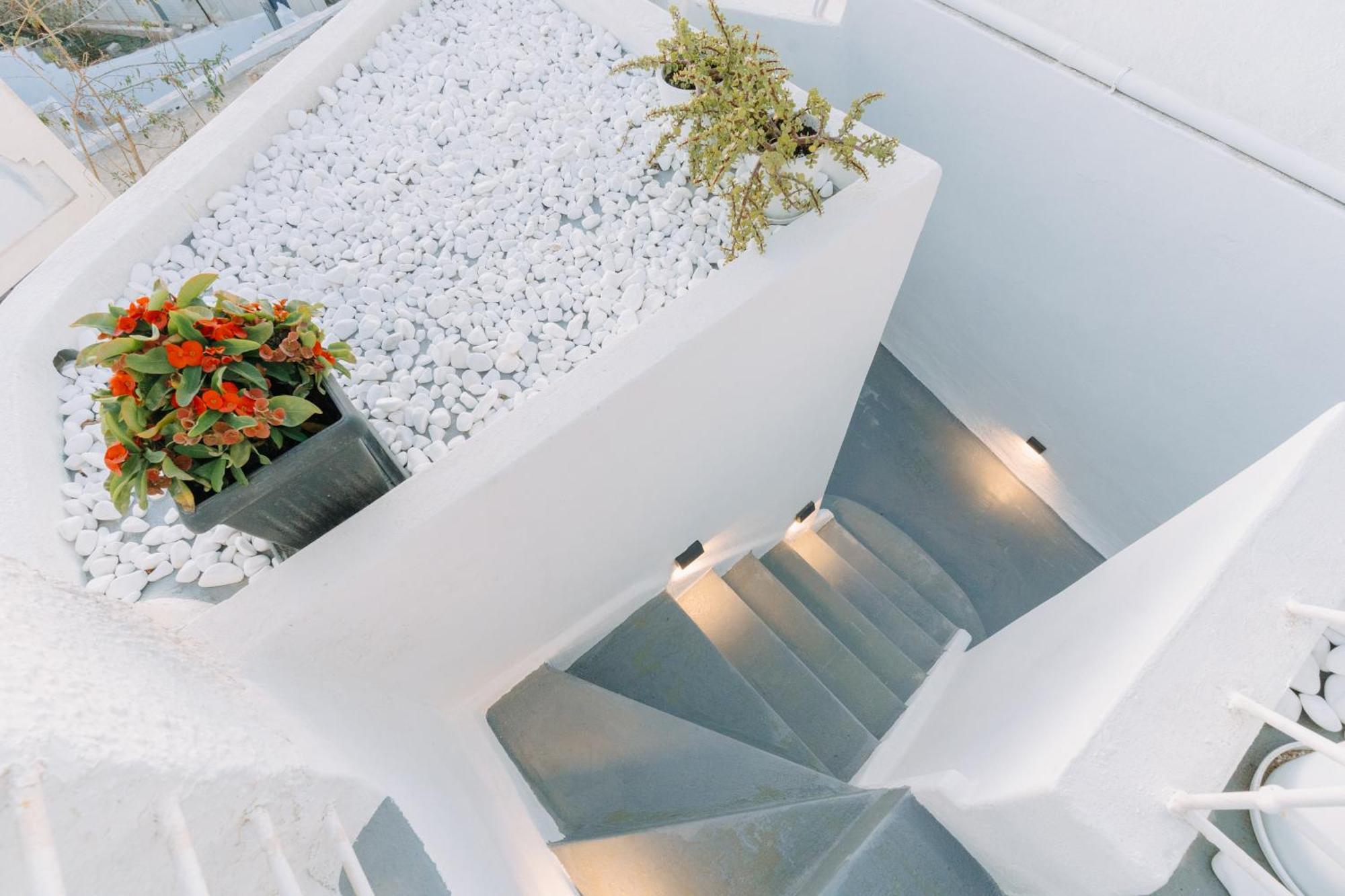 Noir Cave Villa With Private Jacuzzi And Sunset Terrace Πύργος Εξωτερικό φωτογραφία